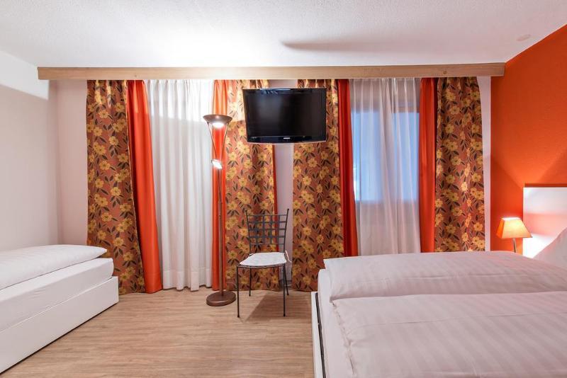 Hotel Loeffler St. Moritz Exterior photo