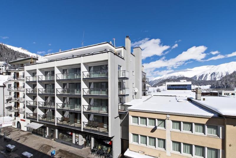 Hotel Loeffler St. Moritz Exterior photo